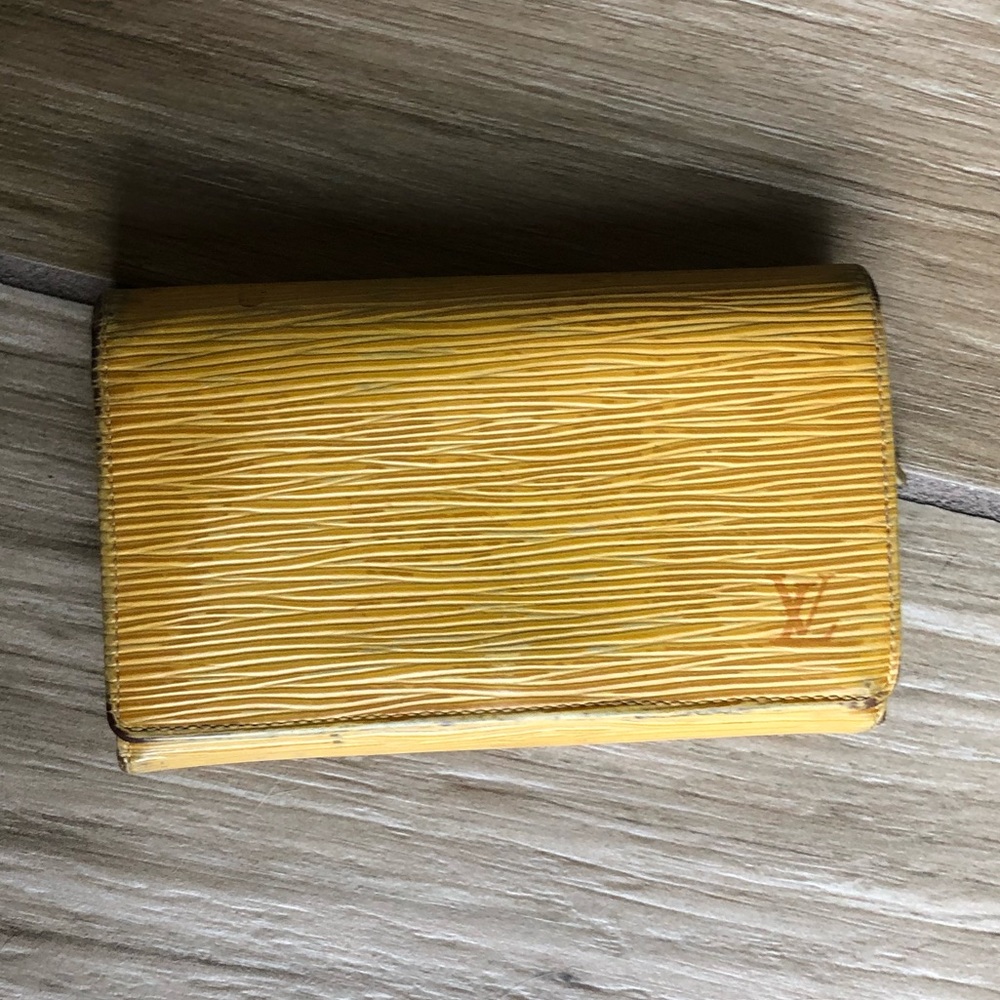 Louis Vuitton Wallet